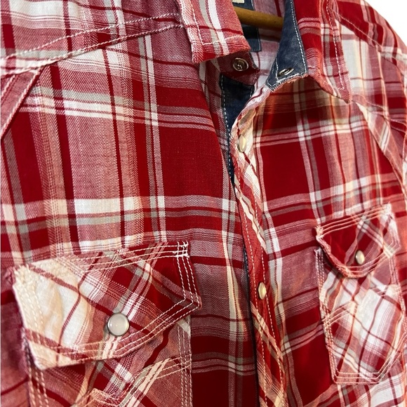Distillery men’s soft easy to wear shirt. - Picture 3 of 6